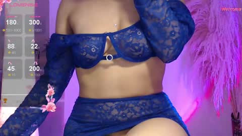 Snapshot of leonora_luxry_ chatting on 02-19-25, 04:11 My name is Leonora Pleasures to see you Follow me here and instagram online show from 02-19-25, 04:11