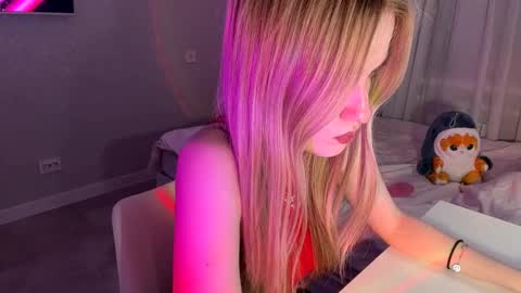 Snapshot of leonormcelyea chatting on 03-10-26, 03:28 Eve online show from 03-10-26, 03:28