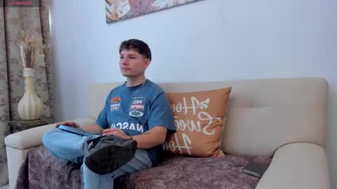 Leo  online show from 10-11-25, 08:40