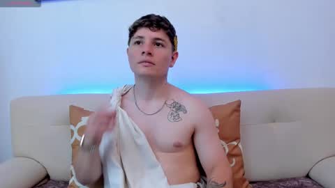 Leo  online show from 10-18-25, 09:26