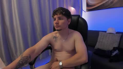 Snapshot of leoo_miller chatting on 02-20-26, 06:26 Leo online show from 02-20-26, 06:26