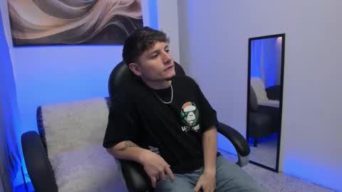 Snapshot of leoo_miller chatting on 03-06-26, 05:37 Leo online show from 03-06-26, 05:37