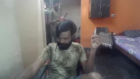 Snapshot of leosbroad chatting on 01-12-25, 07:11 Leo online show from 01-12-25, 07:11