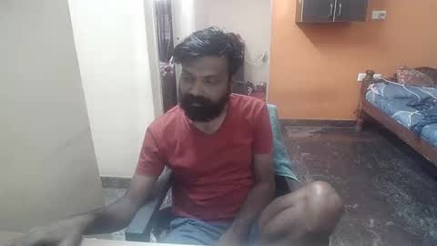 Snapshot of leosbroad chatting on 01-21-25, 03:48 Leo online show from 01-21-25, 03:48