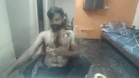 Snapshot of leosbroad chatting on 02-21-25, 02:06 Leo online show from 02-21-25, 02:06