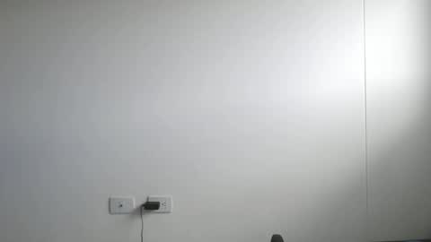 leostorm25 online show from 10-10-25, 06:29