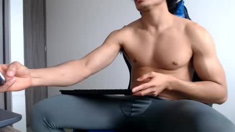 leostorm25 online show from 07-22-26, 08:44