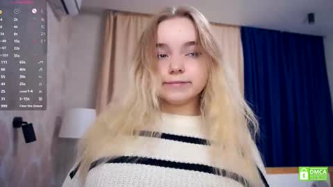 Hello everyone Im Lora Its my first day Were going to have fun together online show from 01-07-26, 06:16