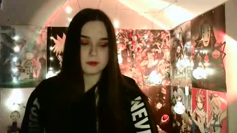 Snapshot of leraaa72 chatting on 12-16-24, 10:08 little secret online show from 12-16-24, 10:08