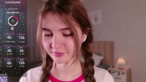 Nicole Moore online show from 02-08-25, 01:44