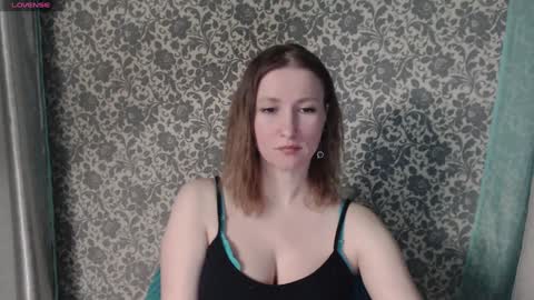 Snapshot of lesanamagic chatting on 12-14-24, 08:40 LesanaMagic online show from 12-14-24, 08:40