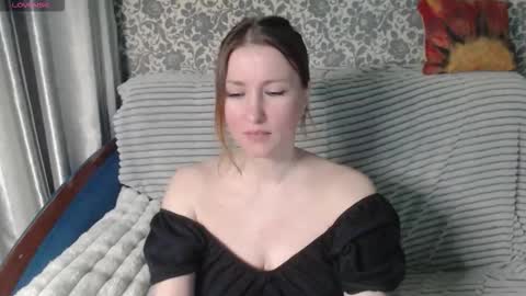 Snapshot of lesanamagic chatting on 02-12-26, 04:35 LesanaMagic online show from 02-12-26, 04:35