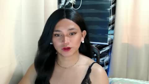 Snapshot of lesleyanderson chatting on 03-06-26, 02:41 Pat online show from 03-06-26, 02:41