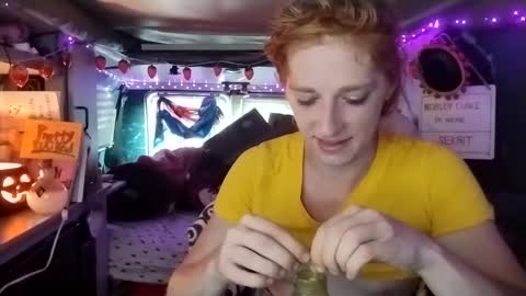 LesleyGumGrass- The Boring Trans girl online show from 09-21-25, 05:03