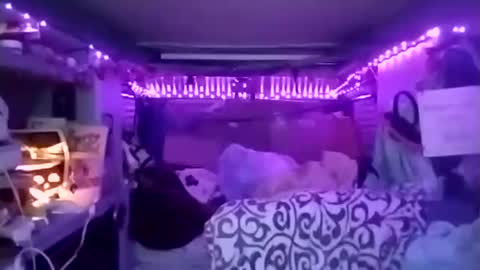 LesleyGumGrass- The Boring Trans girl online show from 11-01-25, 07:54