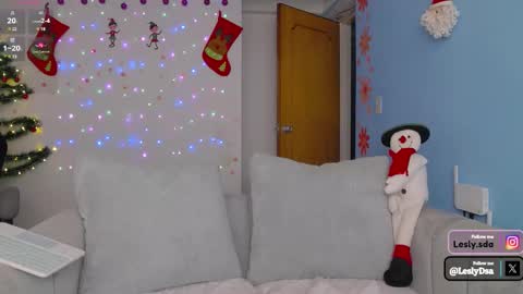 Lesly online show from 12-19-24, 09:17