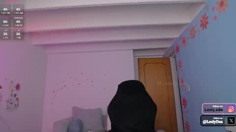 Lesly online show from 01-15-25, 03:18