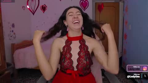 Lesly online show from 02-17-25, 03:20