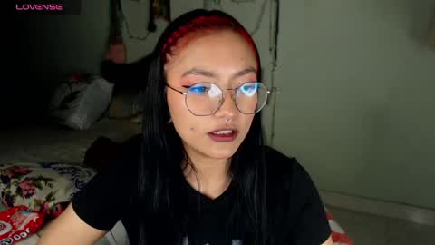 Leslie online show from 07-08-26, 03:33