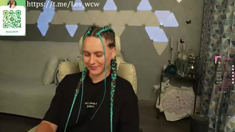 LeslieKorfs online show from 10-01-25, 11:00