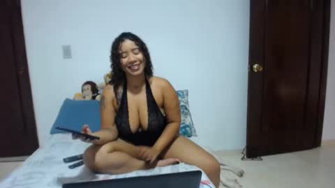 lesly online show from 01-20-25, 05:59