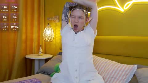 Lessy online show from 03-02-26, 03:20