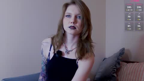 Snapshot of lessysweety chatting on 07-08-26, 03:33 Lessy online show from 07-08-26, 03:33