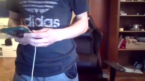neoglo online show from 07-14-26, 08:58