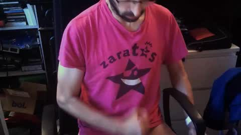 Vampiro Diurno online show from 11-02-25, 04:09