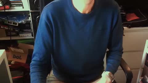 Vampiro Diurno online show from 11-03-25, 03:35