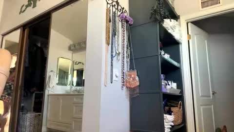 Snapshot of lethaveagoodtime chatting on 10-12-25, 05:23 lethaveagoodtime online show from 10-12-25, 05:23