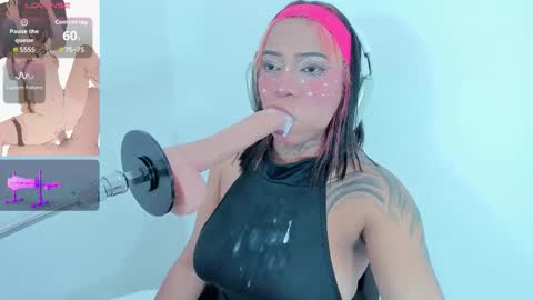 Snapshot of leticia_lynn1 chatting on 01-10-26, 09:05 LETI 3 online show from 01-10-26, 09:05