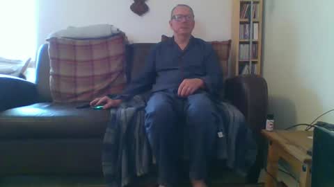 Snapshot of letmestrip chatting on 02-02-25, 10:35 paul online show from 02-02-25, 10:35