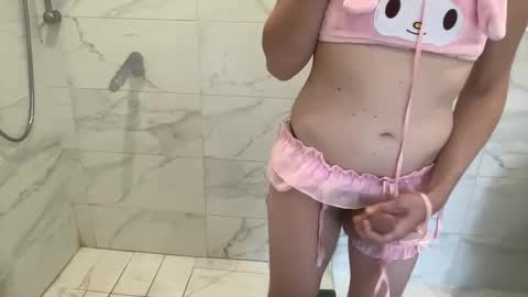 Snapshot of letsgoboys1 chatting on 10-13-25, 05:46 anna online show from 10-13-25, 05:46