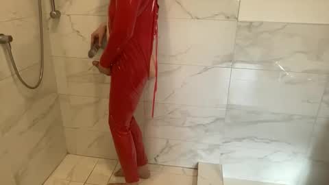 Snapshot of letsgoboys1 chatting on 01-11-26, 06:02 anna online show from 01-11-26, 06:02