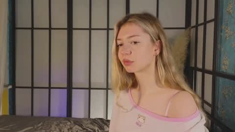 Snapshot of lettablush chatting on 01-16-25, 02:41 letta online show from 01-16-25, 02:41