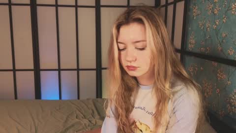 Snapshot of lettablush chatting on 01-19-25, 03:21 letta online show from 01-19-25, 03:21