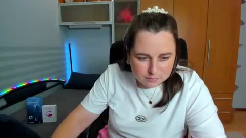 Naomi online show from 07-28-26, 12:48
