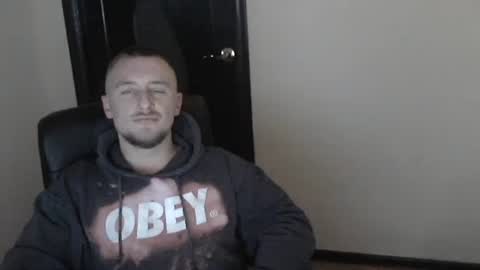 Snapshot of lev1ngston chatting on 01-02-25, 03:51 lev1ngston online show from 01-02-25, 03:51