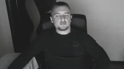 Snapshot of lev1ngston chatting on 10-04-25, 08:40 lev1ngston online show from 10-04-25, 08:40