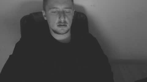 Snapshot of lev1ngston chatting on 03-01-26, 04:31 lev1ngston online show from 03-01-26, 04:31