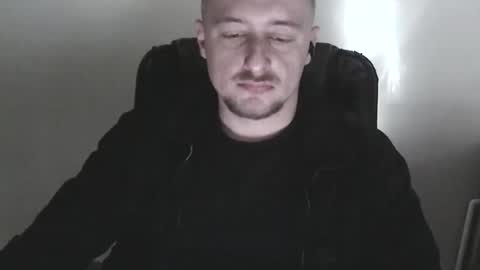 Snapshot of lev1ngston chatting on 04-05-26, 02:03 lev1ngston online show from 04-05-26, 02:03