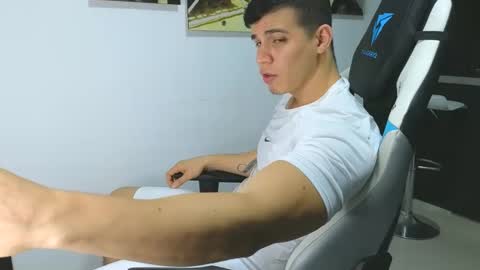 levelingg online show from 01-30-25, 02:27