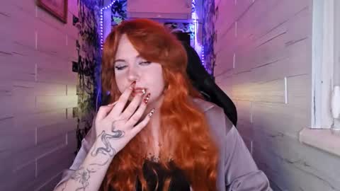 Snapshot of leventress chatting on 03-25-26, 05:52 leventress online show from 03-25-26, 05:52