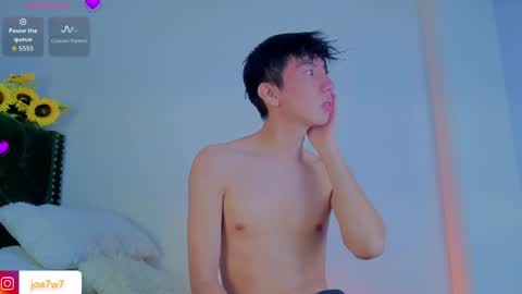 Levi  online show from 04-10-26, 03:06