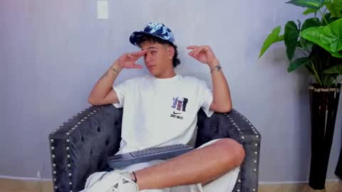 LevySteven online show from 01-05-25, 08:54