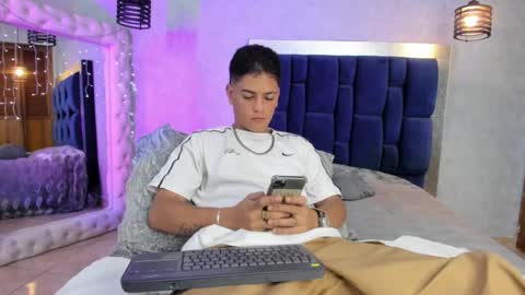 LevySteven online show from 12-14-25, 04:51