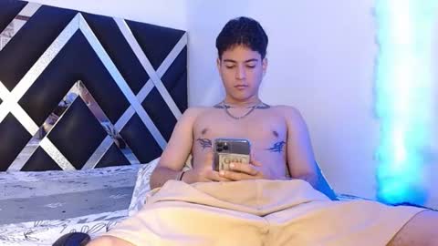 LevySteven online show from 08-06-26, 02:35
