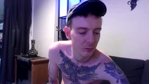 Snapshot of lewd_palindrome chatting on 09-10-25, 02:33 lewd palindrome online show from 09-10-25, 02:33