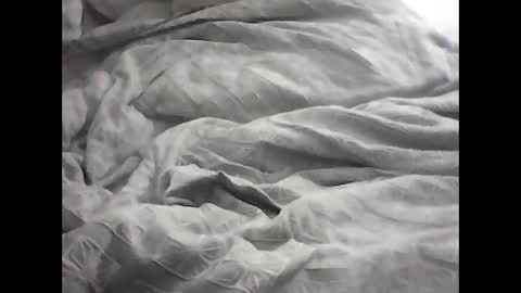 leweylewy online show from 10-29-25, 03:53